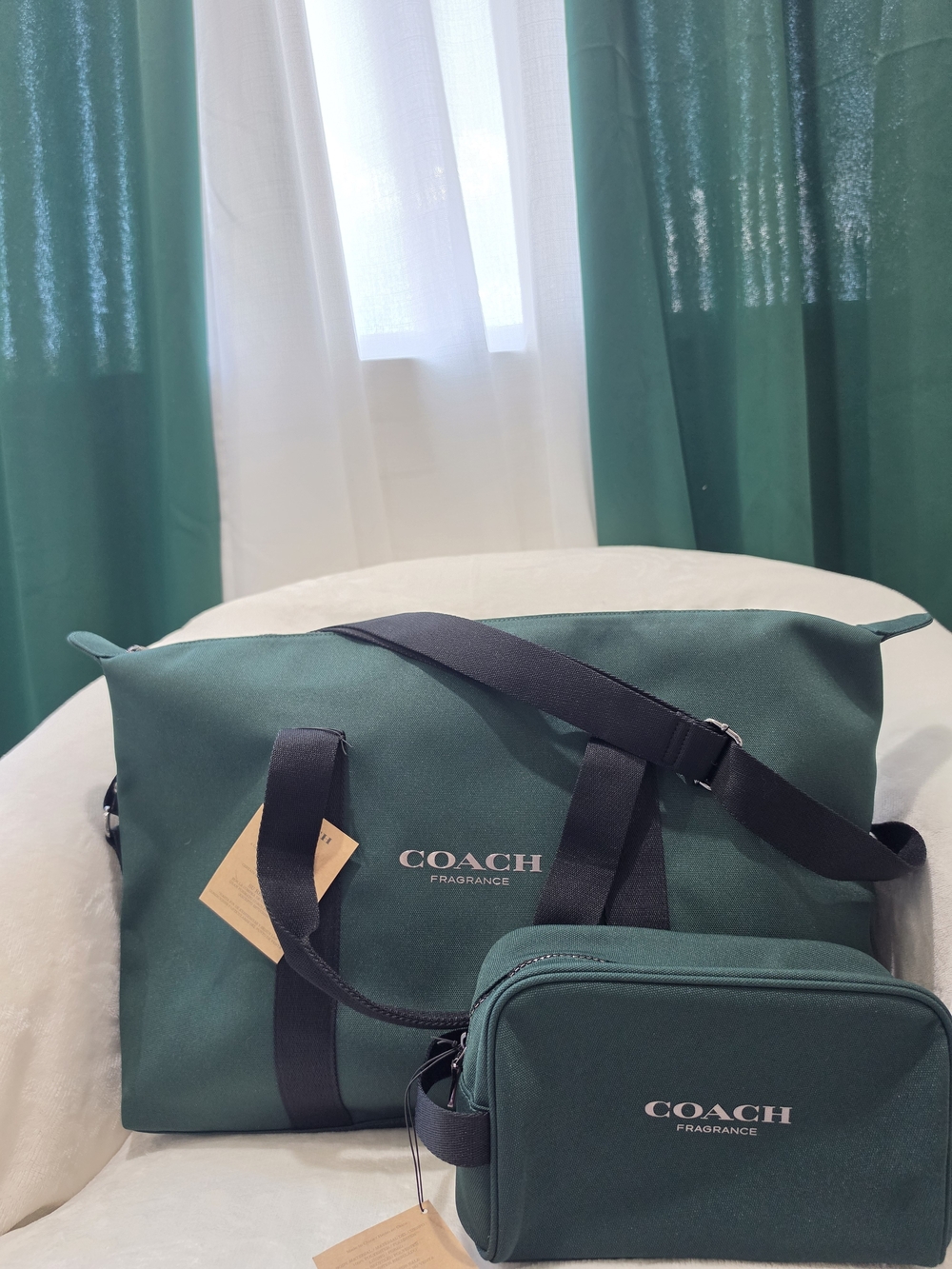 COACH Men’s Green Travel Bag & Toiletry pouch